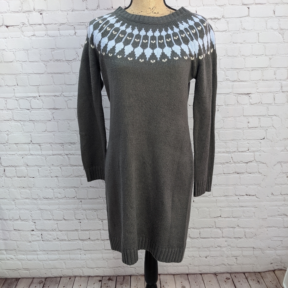 Charming Charlie Sweater Dress Medium